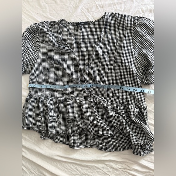 Madewell Crossover Peplum in Gingham - Picture 6 of 10
